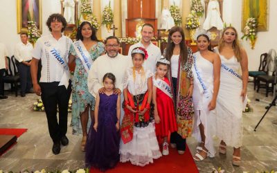 Acompaña Alcalde JM Unánue a boqueños en la procesión de la señora de Santa Ana