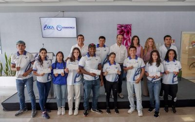 Entrega Alcalde JM Unánue Becas Clínicas a deportistas boqueños de Alto Rendimiento