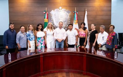 Presenta Alcalde Juan Manuel Unánue la Corte Real de las Fiestas de Santa 2024