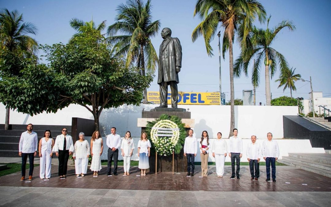 Conmemora Alcalde JM Unánue el 219 Aniversario del Natalicio de Benito Juárez